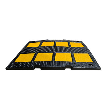 Gulintis policininkas - greičio mažinimo kalnelis Eurostal 60 cm pločio vidinė dalis 3 Gulintis policininkas - greičio mažinimo kalnelis Eurostal 60 cm pločio vidinė dalis 3